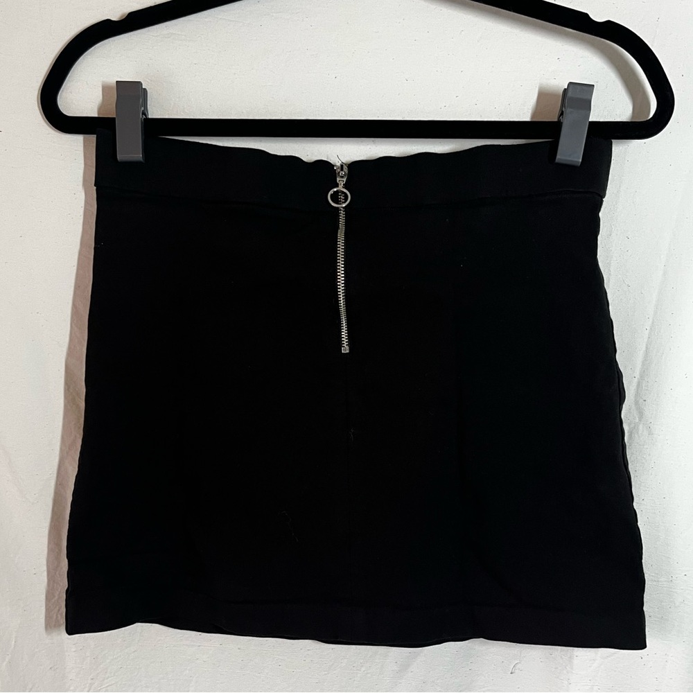 Black Short Zipper Skirt size L